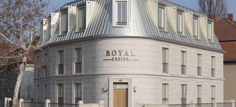 Wohn- und Geschäftshaus am Hohenzollerdamm Berlin.